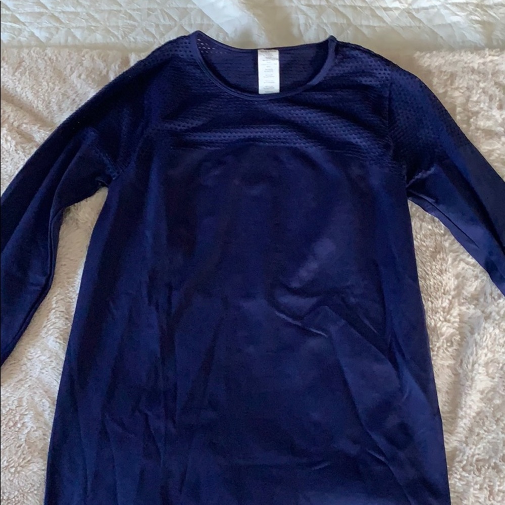 Athletic long sleeve
